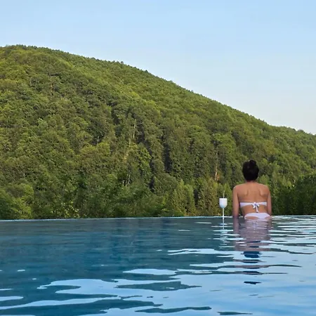 Sunrise Glamping Retreat * Galesu