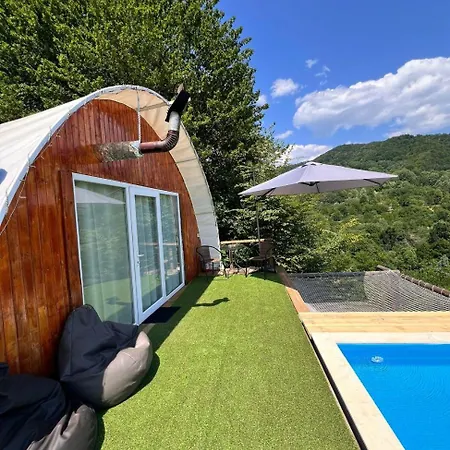 Sunrise Glamping Retreat Galesu